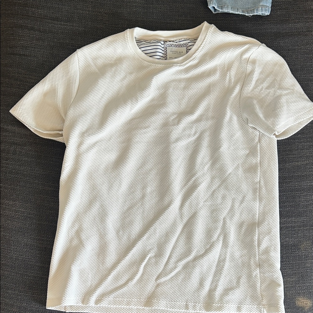 Men's Cream Textured Short Sleeve Tee
